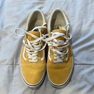 Yellow Van’s Old Skool